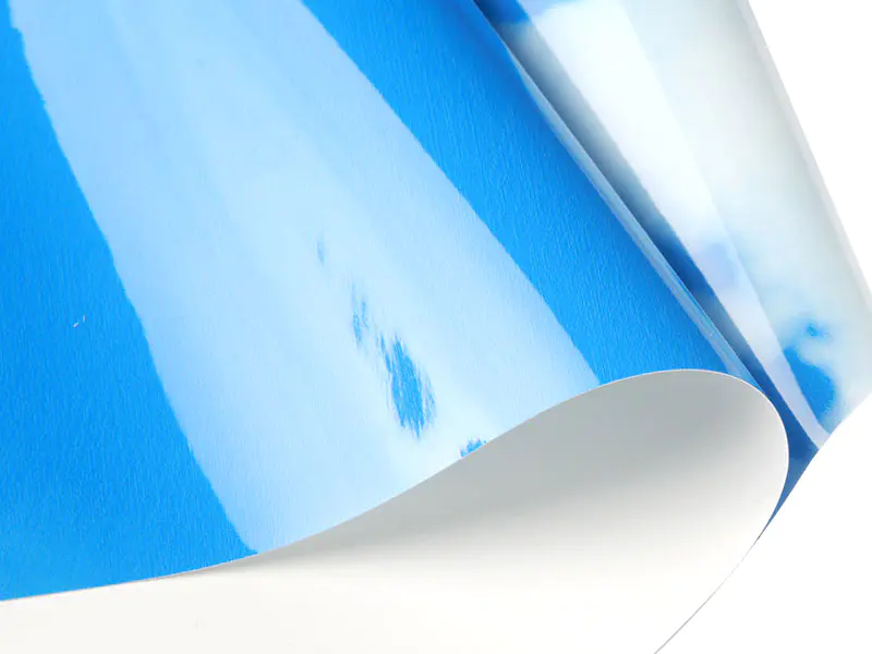 Modrá pruhovaná PVC napínací stropní fólie-20